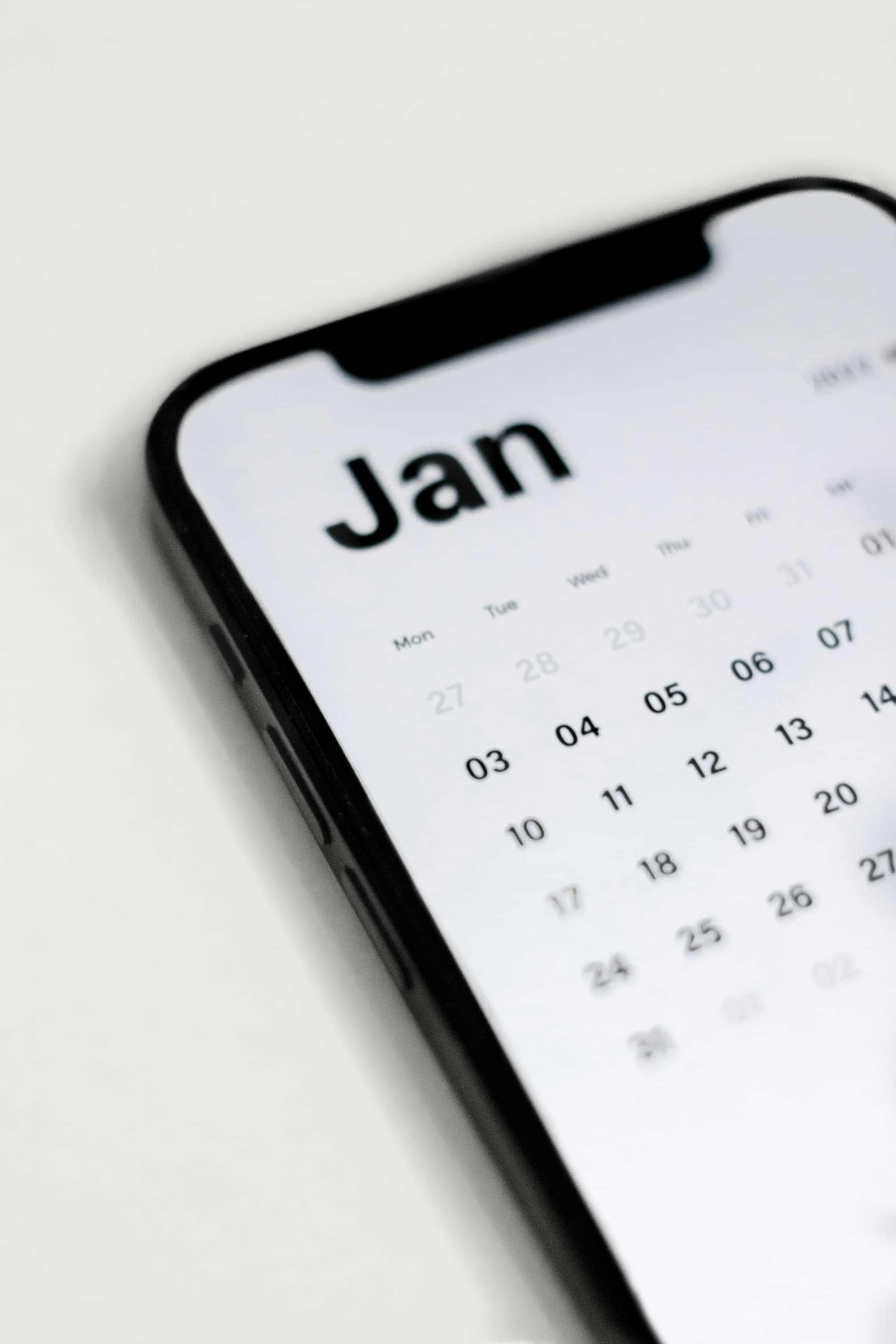 Hick's Law for booking forms: how chunking a five-decision screen cuts drop-off hero